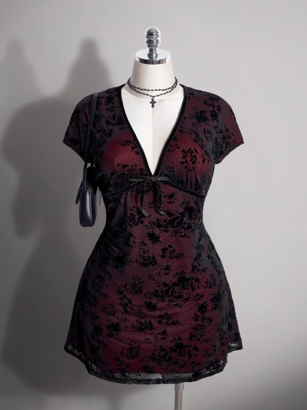 Plus Size Retro Y2K Deep V-Neck Ditsy Floral Short Sleeve A-Line Dress,Black,Summer,Boho,Night Out Beach Club,Holiday,Casual Vacation Vintage Outfit