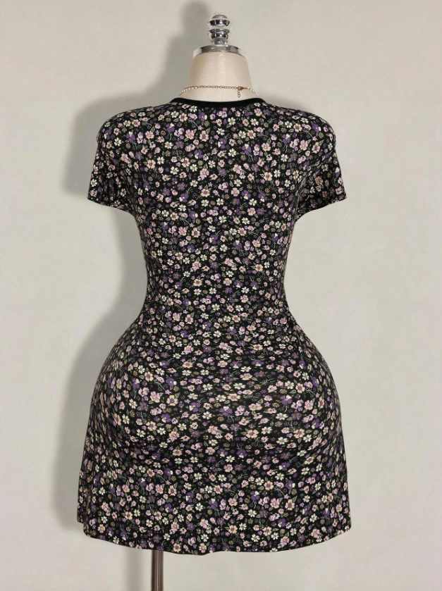 Plus Size Retro Y2K Deep V-Neck Ditsy Floral Short Sleeve A-Line Dress,Black,Summer,Boho,Night Out Beach Club,Holiday,Casual Vacation Vintage Outfit